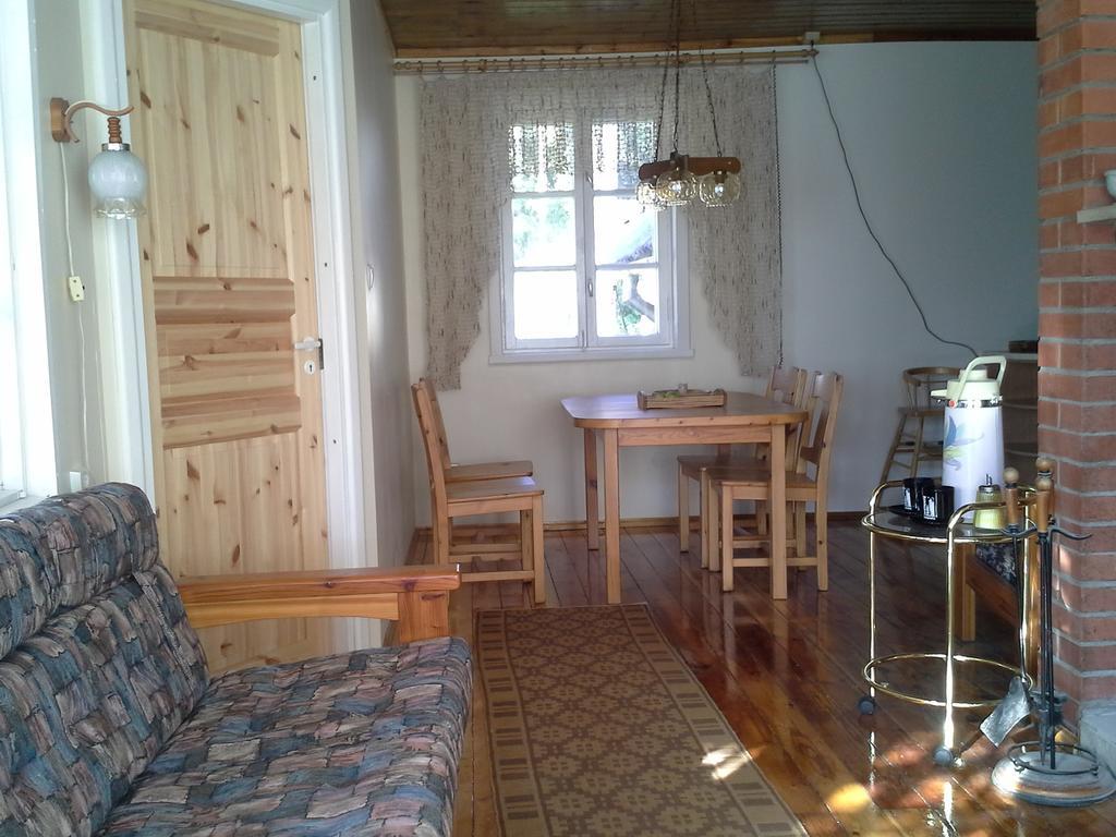 Koidu Homestay Хаапсалу Екстериор снимка