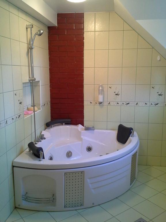 Koidu Homestay Хаапсалу Екстериор снимка